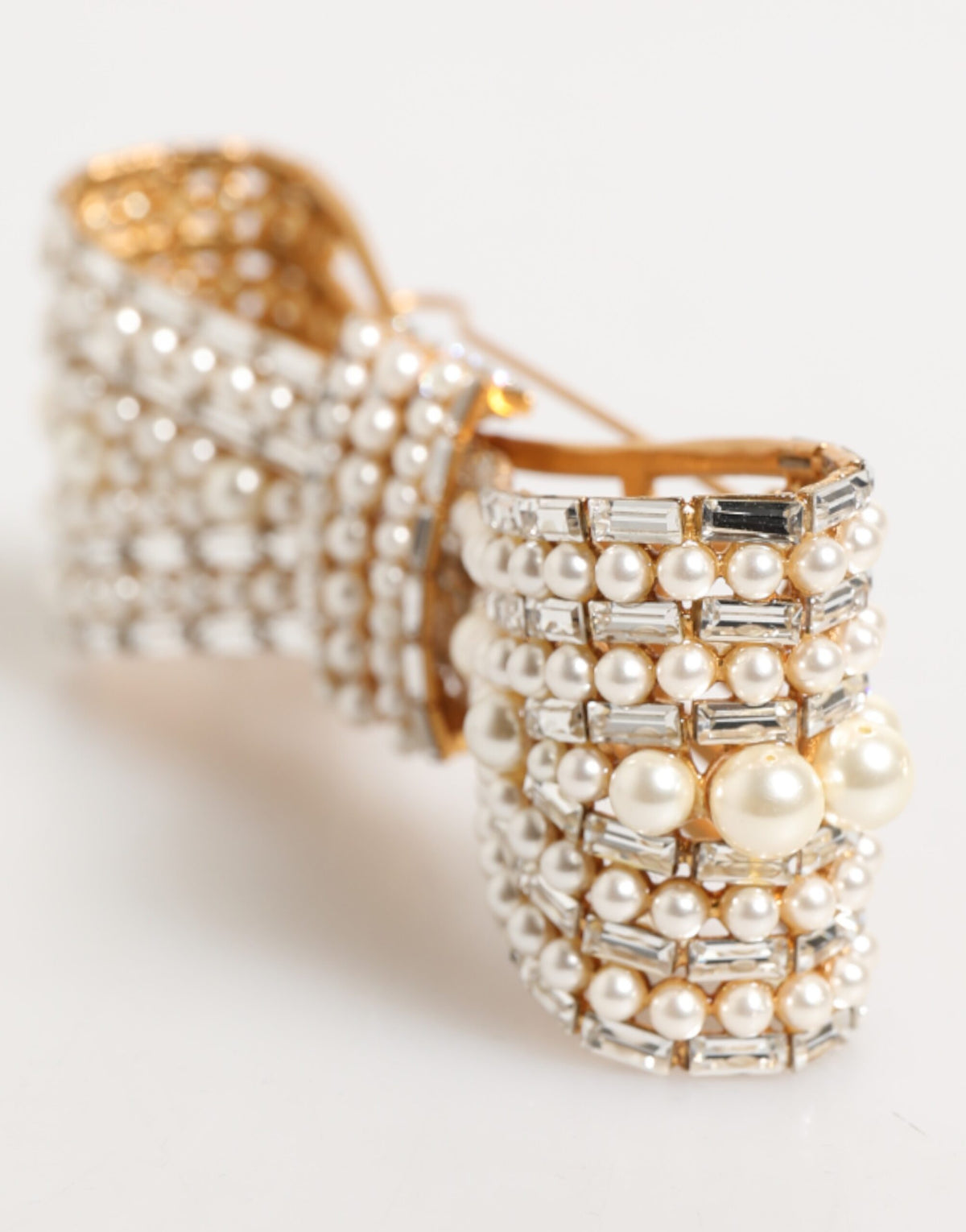 Dolce & Gabbana Gold Brass Glas Crystal Faux Pearl Embellished Brooch